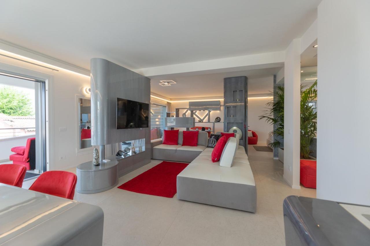 Magic Luxury Apartments Bardolino Eksteriør bilde