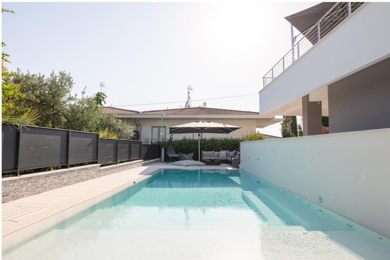 Magic Luxury Apartments Bardolino Eksteriør bilde