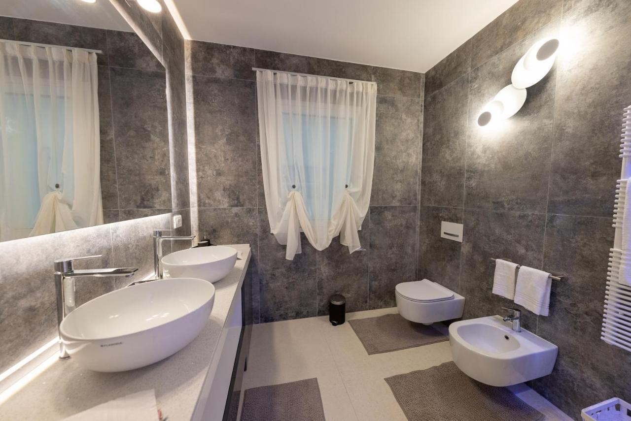 Magic Luxury Apartments Bardolino Eksteriør bilde