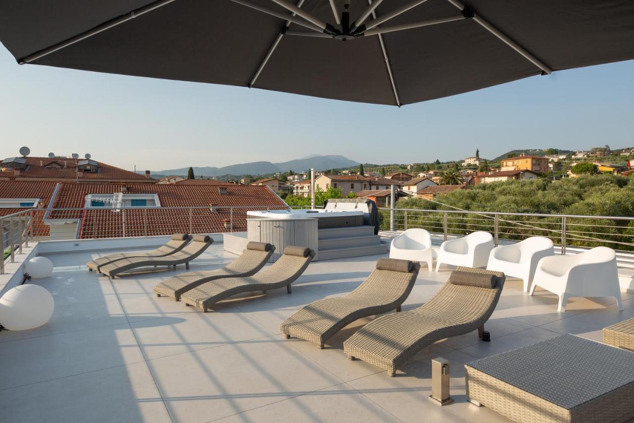 Magic Luxury Apartments Bardolino Eksteriør bilde